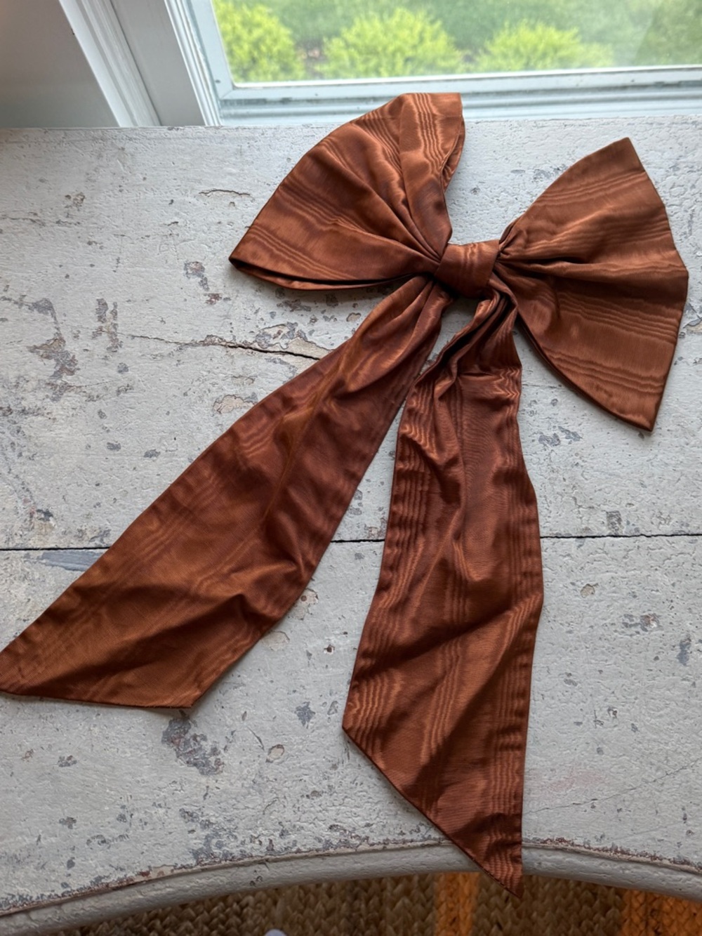Loeffler Randall oversized hair bow